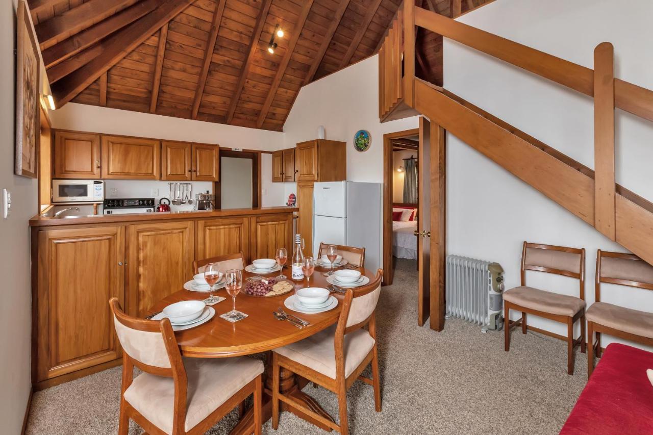 Te Maiki Retreat - Russell Holiday Home Bagian luar foto