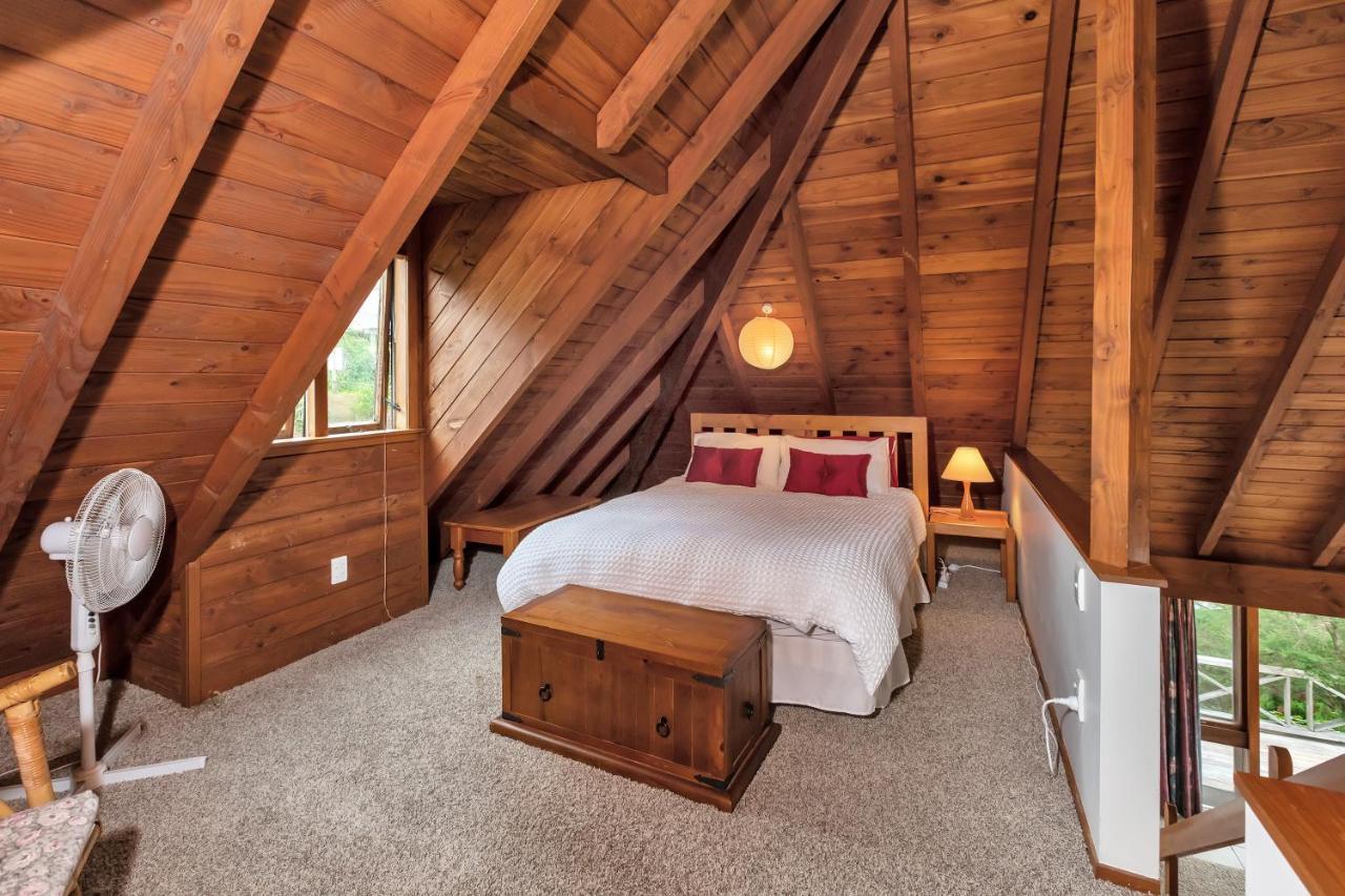 Te Maiki Retreat - Russell Holiday Home Bagian luar foto
