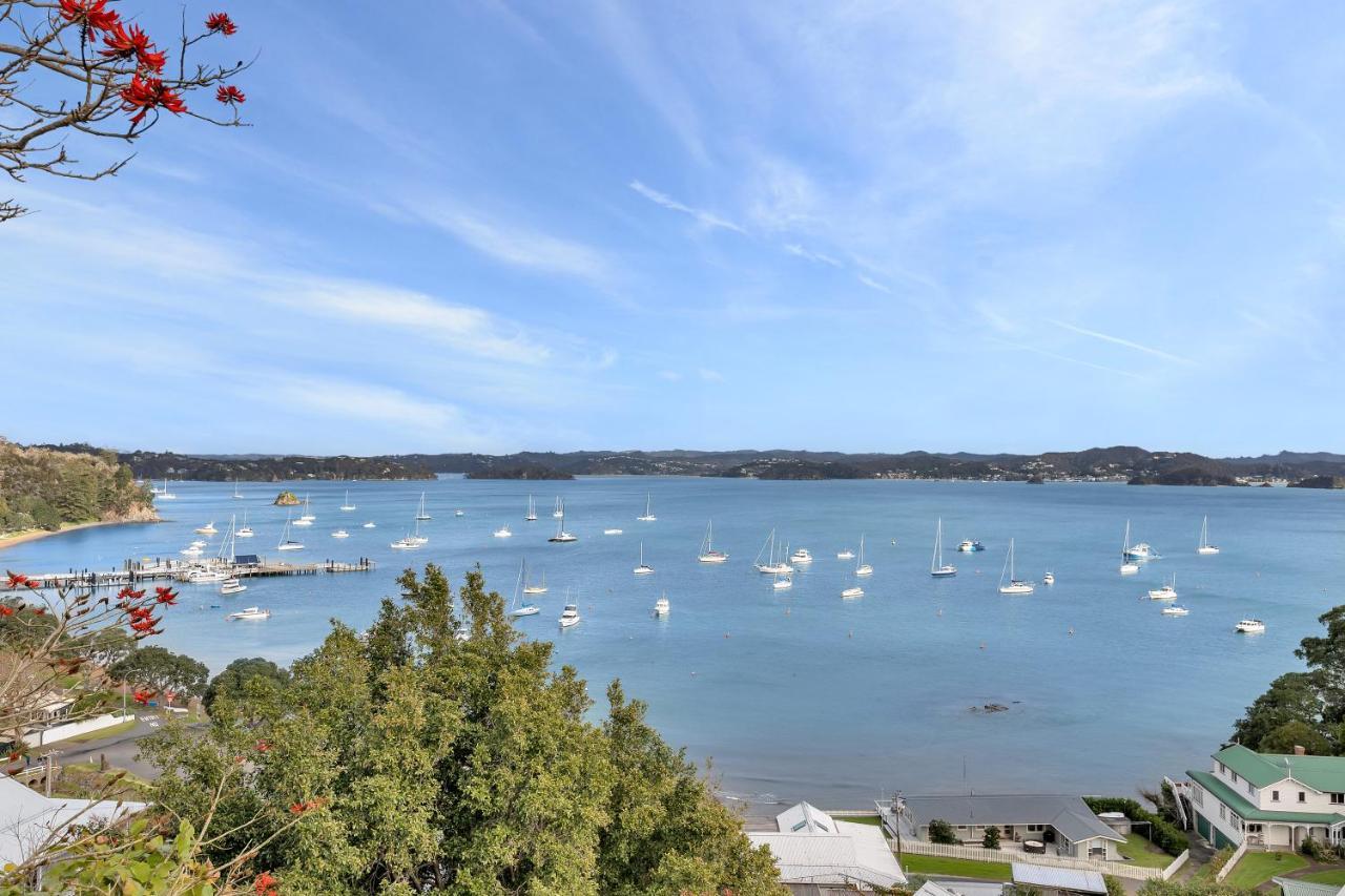 Te Maiki Retreat - Russell Holiday Home Bagian luar foto